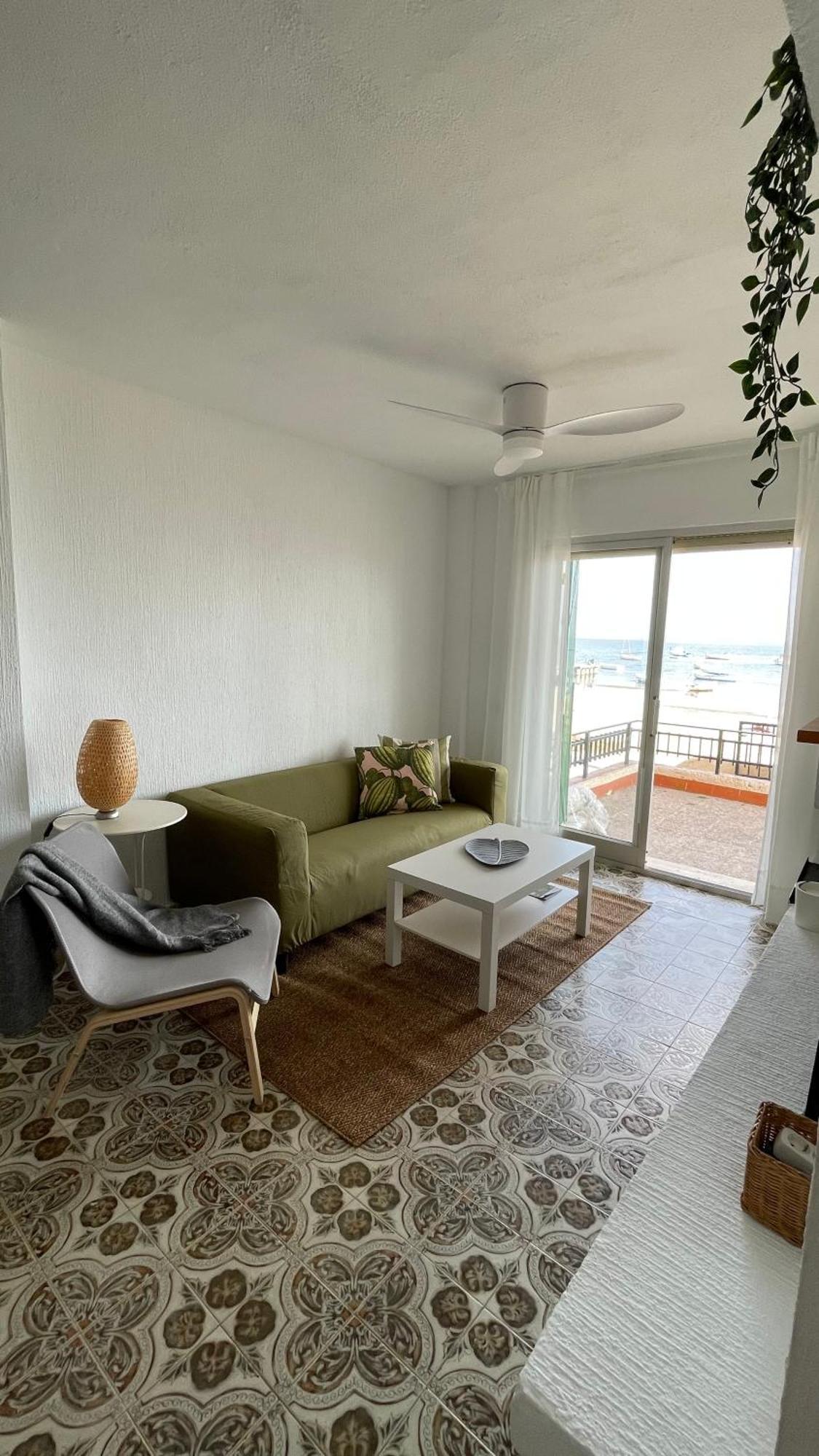 Charming Beachfront * Murcia